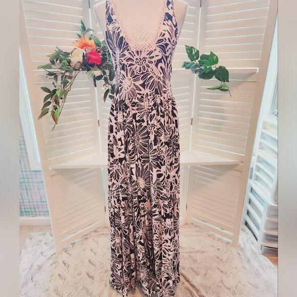INTIMATELY FREE PEOPLE BLACK/WHITE LACE BACK MAXI SIZE SMALL - Picture 2 of 8